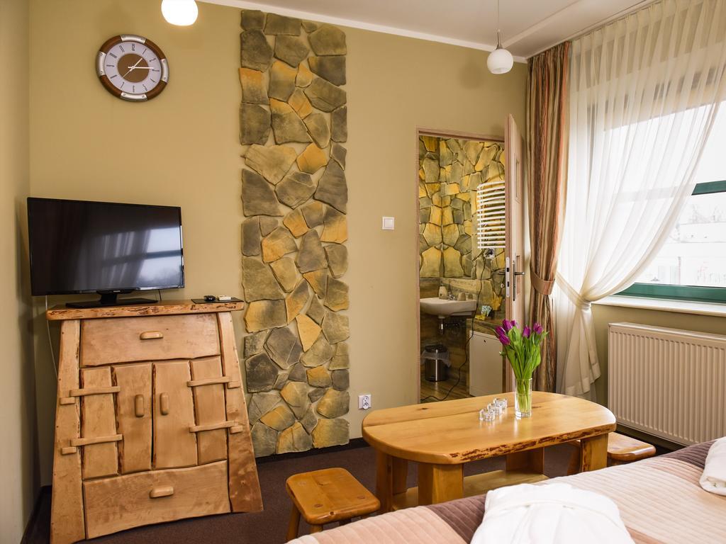 Spa Apartment Parkowy Chojnice Buitenkant foto
